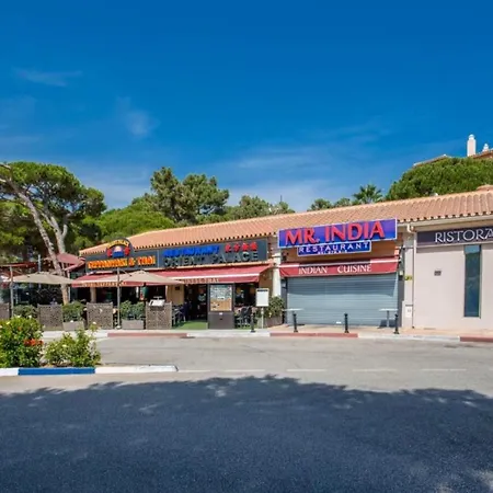 Modern In Elviria, Golf, Fun & Apartment